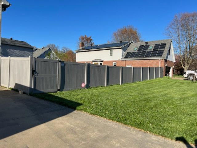 vinyl fencing
